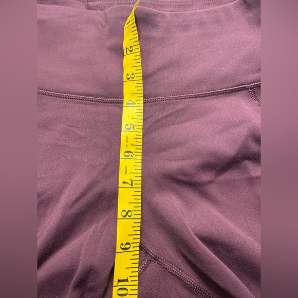 Athleta Ankle Tights Workout Yoga Leggings w/ reflective details Purple size MP - Picture 10 of 11